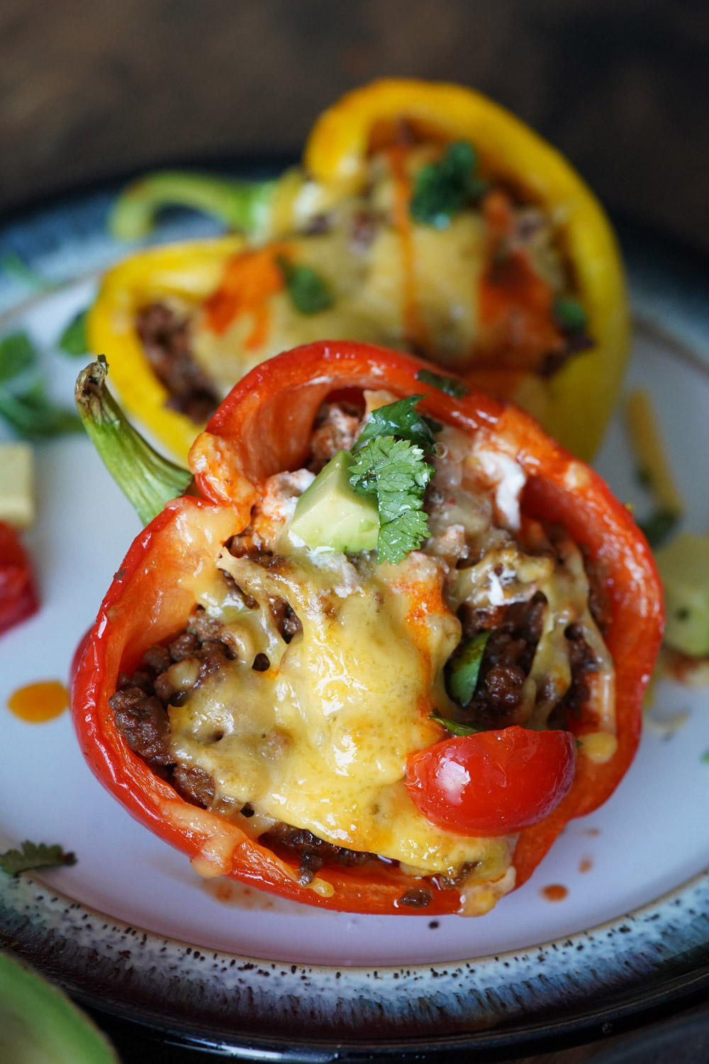 https://delightfullylowcarb.com/wp-content/uploads/2020/02/taco-stuffed-peppers-t1.jpg