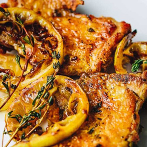 Baked boneless chicken thighs with lemon and thyme 1