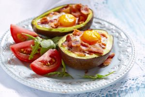 avocado baked eggs