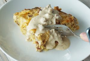 Keto Biscuits & Gravy Casserole