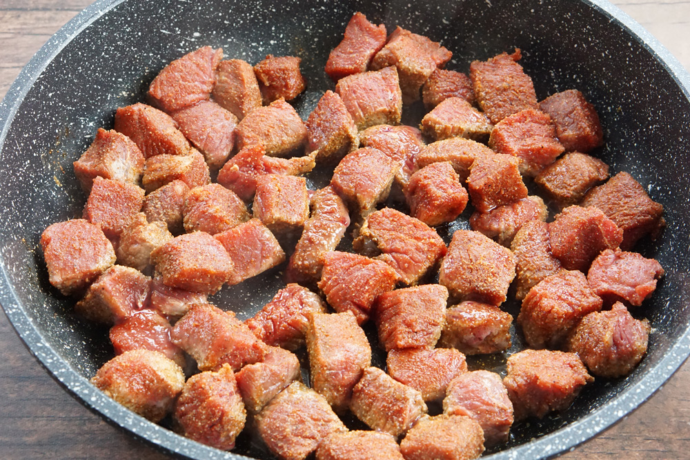 browning the steak bites