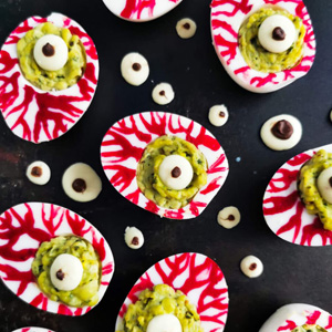 Halloween eyeball deviled eggs