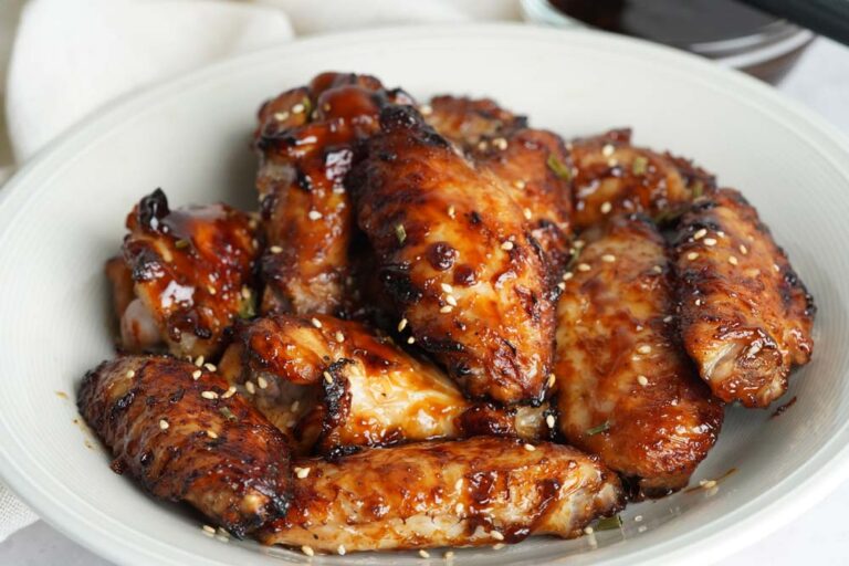 how do you marinate chicken wings